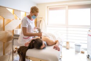 Beauty salon injury lawyer