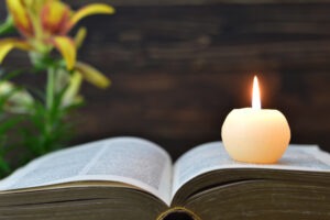 Si has perdido a un ser querido en un incidente de muerte injusta, un abogado de Las Cruces puede ayudarte a buscar compensación por los costos del funeral, la pérdida de consorcio y más.
